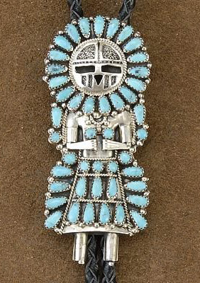 Muñeca kachina elaborada con turquesas (indios navajo)