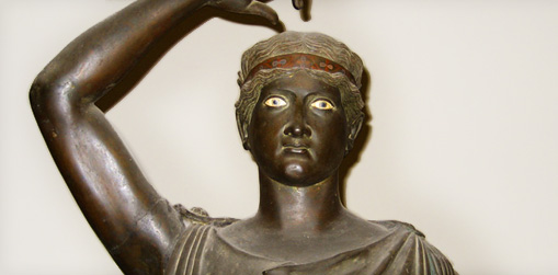 Representación de la diosa Artemis (escultura)