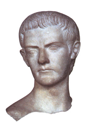 El Emperador Gayo César Augusto Germánico, llamado Calígula (Museo del Louvre, París)