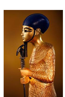 El joven Tutankjatón o Tutankhamón