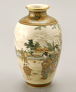 Cerámica japonesa (Jarrón decorado)